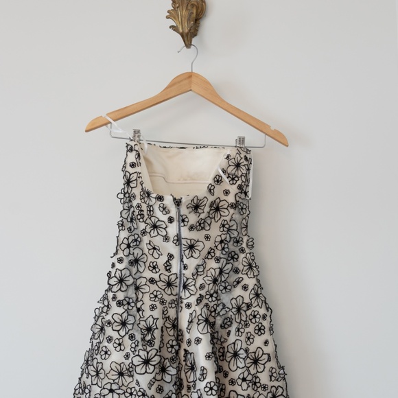 Maticevski Black and White floral gown size xxs - Picture 5 of 9